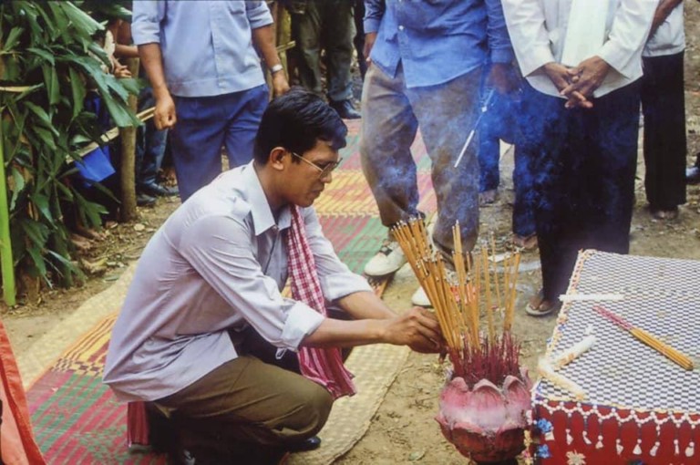 ទិវា​ជាតិ​នៃ​ការចងចាំ ២០ ឧសភា !